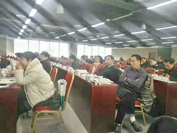 公司技術(shù)人員參加油氣回收、廢氣治理技術(shù)學(xué)習(xí)現(xiàn)場(chǎng)